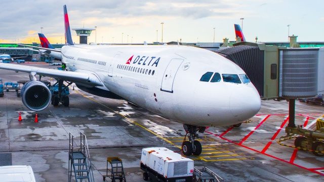 Delta facturará equipaje de mano en lugar llevarlo en Noticias de turismo REPORTUR