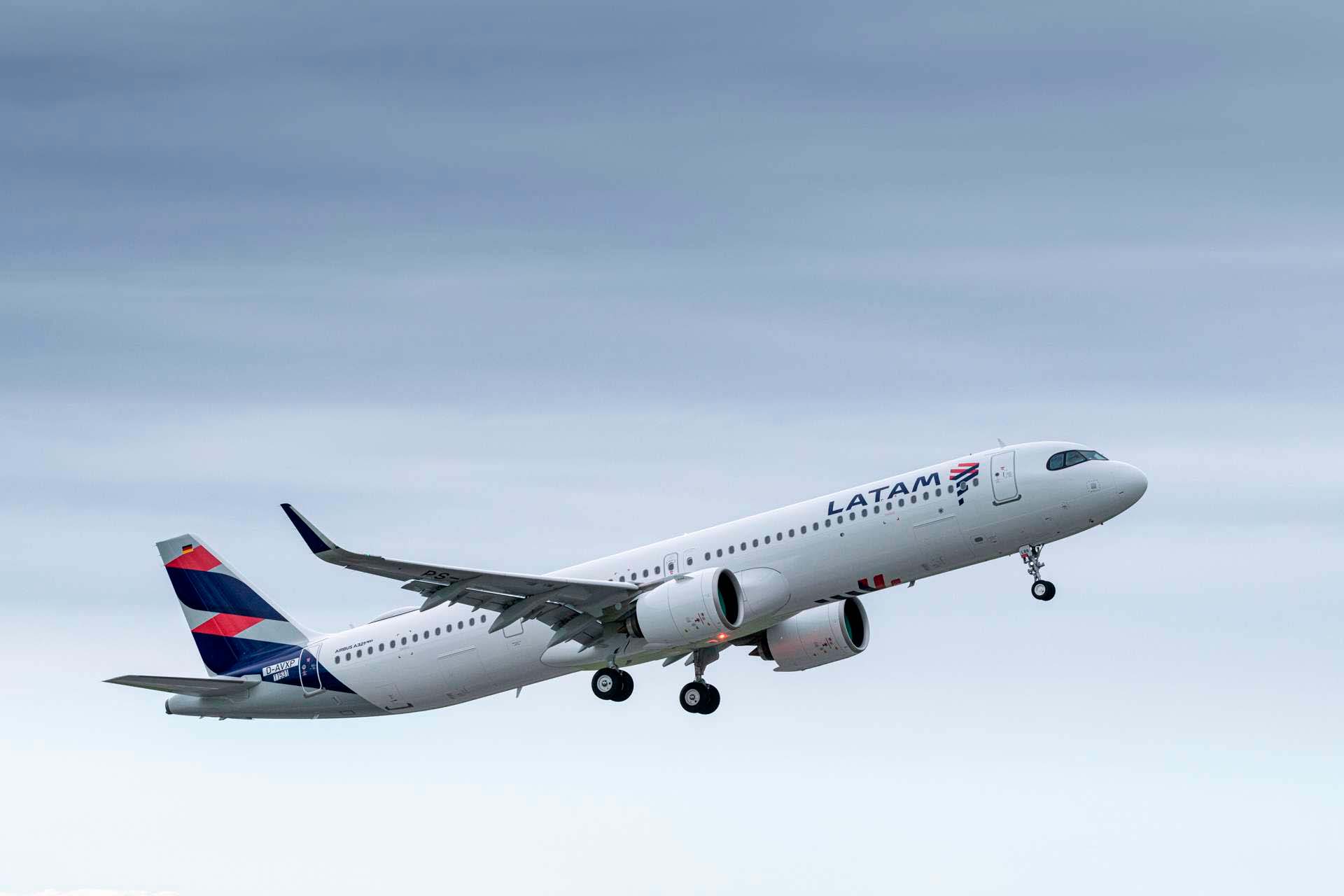 Latam recibe un nuevo A321neo de 220 plazas para su filial de Brasil |  Noticias de turismo REPORTUR